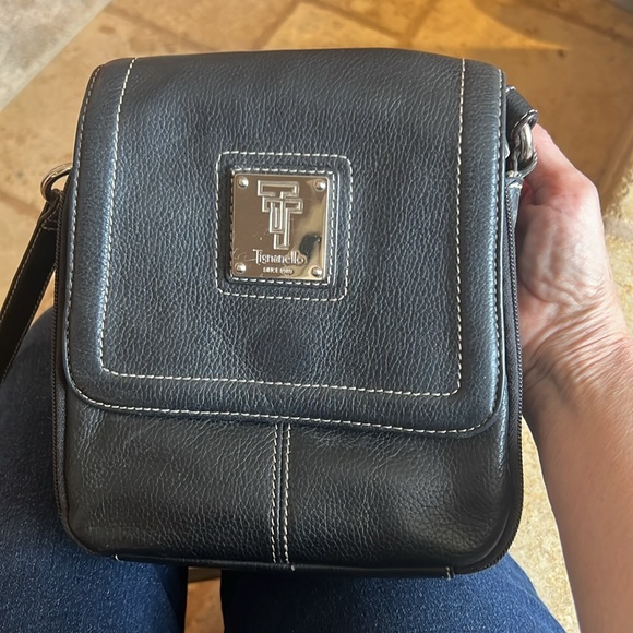 Tignanello cross body purse black leather - Picture 15 of 16